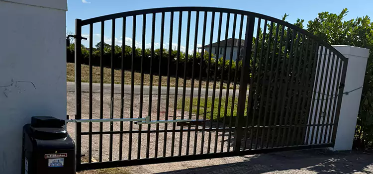 Driveway Fence Repair Midland