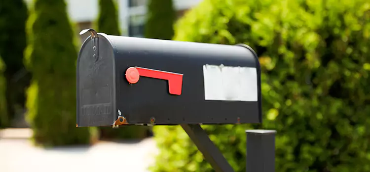 Secure Mailboxes for Packages Midland