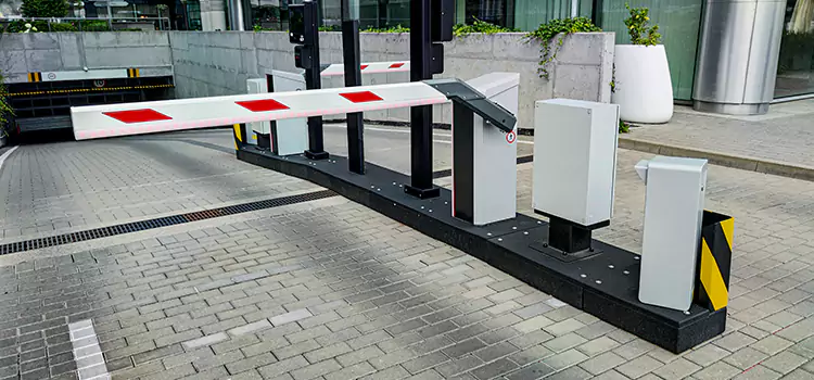 Custom Gate Design & Integration Midland